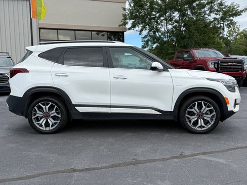 Used 2021 Kia Seltos SX image 9