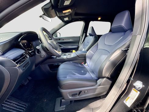 New 2026 INFINITI QX60 Sport w/ Dark Cargo Package AWD/4WD image 22