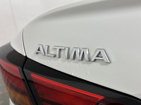 Used 2022 Nissan Altima 2.5 SV image 69