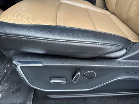 Used 2021 Ford F150 Lariat AWD/4WD image 12