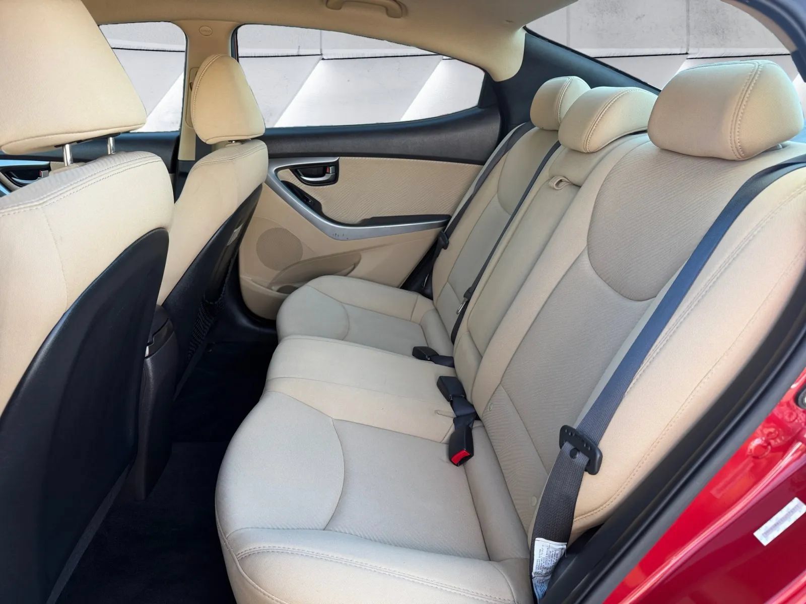 Used 2013 Hyundai Elantra GLS w/ Preferred Pkg FWD image 13