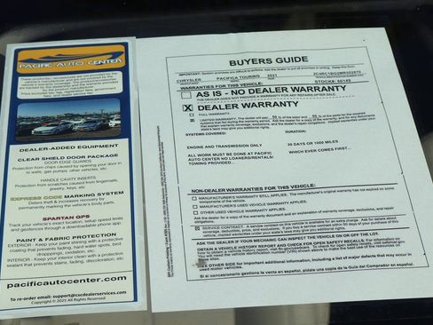Used 2021 Chrysler Pacifica Touring-L image 54