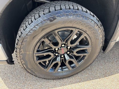 New 2026 GMC Sierra 1500 Elevation w/ Elevation Select Package AWD/4WD image 31