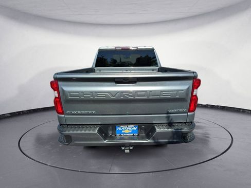Used 2022 Chevrolet Silverado 1500 Custom AWD/4WD image 9