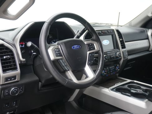 Used 2021 Ford F250 Lariat w/ Tremor Off-Road Package AWD/4WD image 10