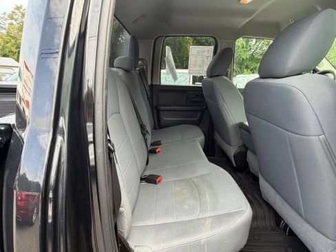 Used 2019 RAM 1500 Express AWD/4WD image 21