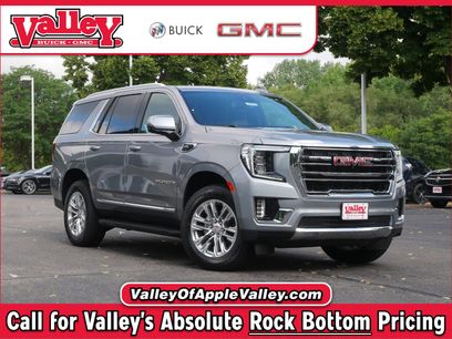 New 2023 GMC Yukon SLT w/ SLT Premium Package
