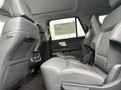 New 2026 Ford Expedition Max Active image 42