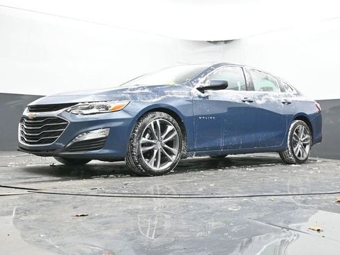 Used 2024 Chevrolet Malibu LT image 47