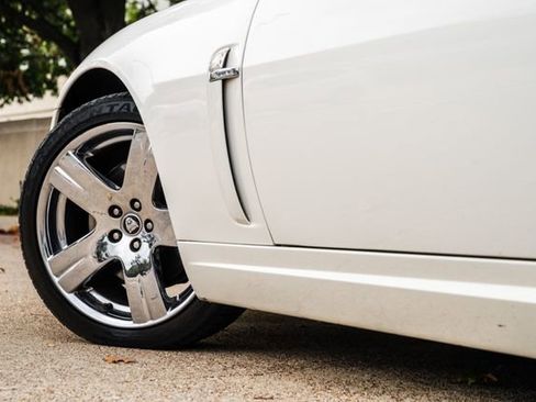 Used 2007 Jaguar XK XK image 24