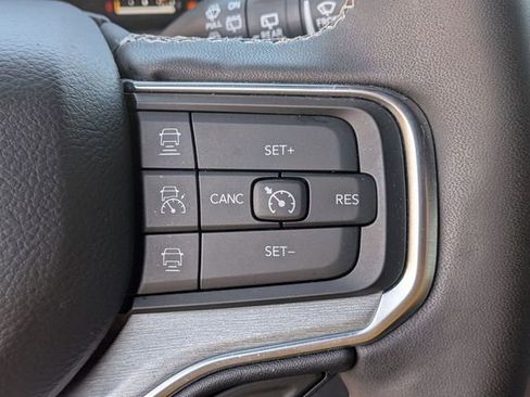 Used 2024 Jeep Wagoneer Series II AWD/4WD image 20