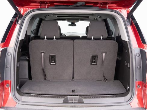 Used 2022 GMC Acadia SLE image 27