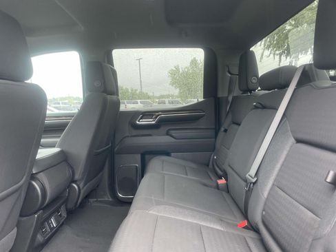 Used 2024 GMC Sierra 1500 Elevation AWD/4WD image 9
