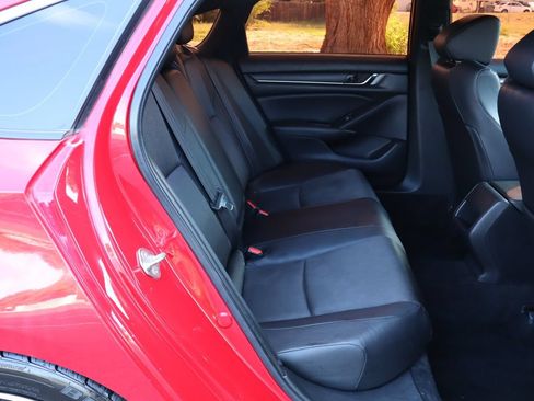 Used 2019 Honda Accord Sport image 20