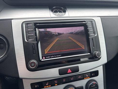 Used 2016 Volkswagen CC Sport image 15