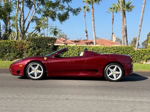 Used 2004 Ferrari 360 Spider image 3