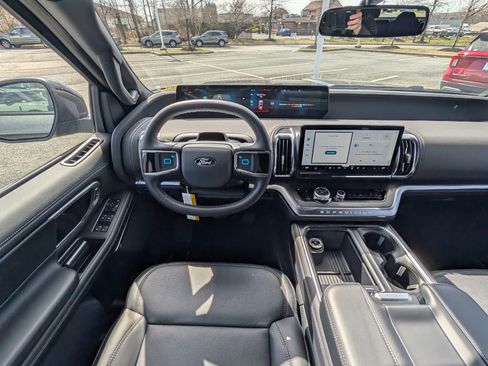 New 2026 Ford Expedition Max Platinum w/ Stealth Performance Package image 15