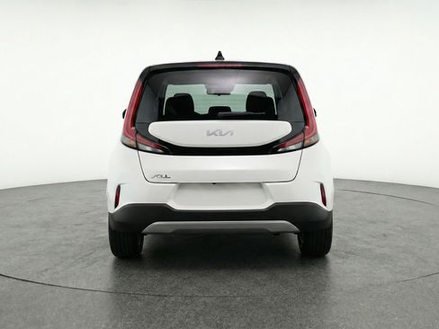 Used 2025 Kia Soul LX w/ LX Technology Package image 7