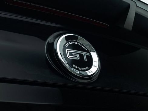 Used 2013 Ford Mustang GT Premium image 18