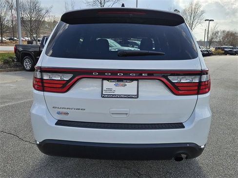 Used 2023 Dodge Durango SXT image 5