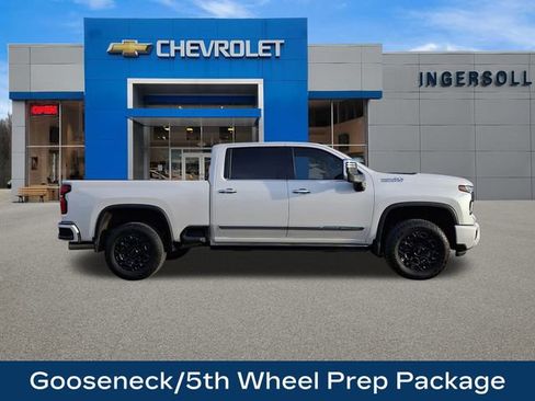 Used 2024 Chevrolet Silverado 2500 High Country w/ High Country Premium Package image 10