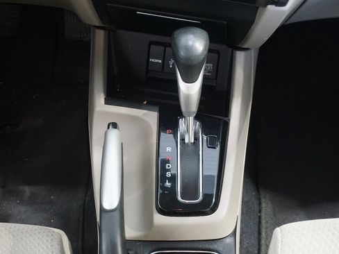 Used 2014 Honda Civic Hybrid Sedan image 26