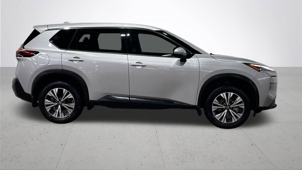 Used 2021 Nissan Rogue SV FWD image 9