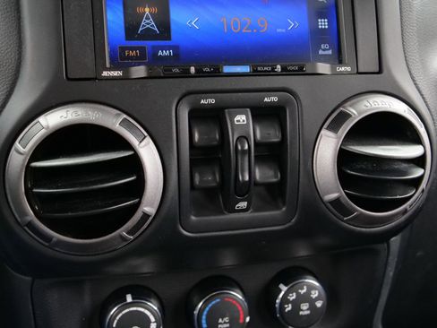 Used 2017 Jeep Wrangler Unlimited Sport w/ Quick Order Package 24S image 13