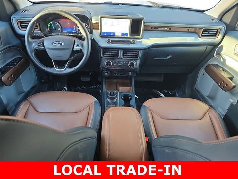 Used 2022 Ford Maverick Lariat w/ Lariat Luxury Package image 9