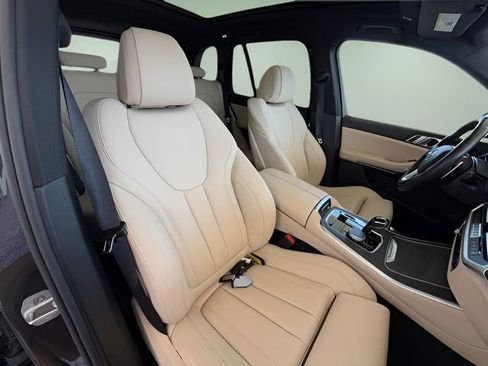 Used 2022 BMW X5 sDrive40i w/ Premium Package RWD image 44
