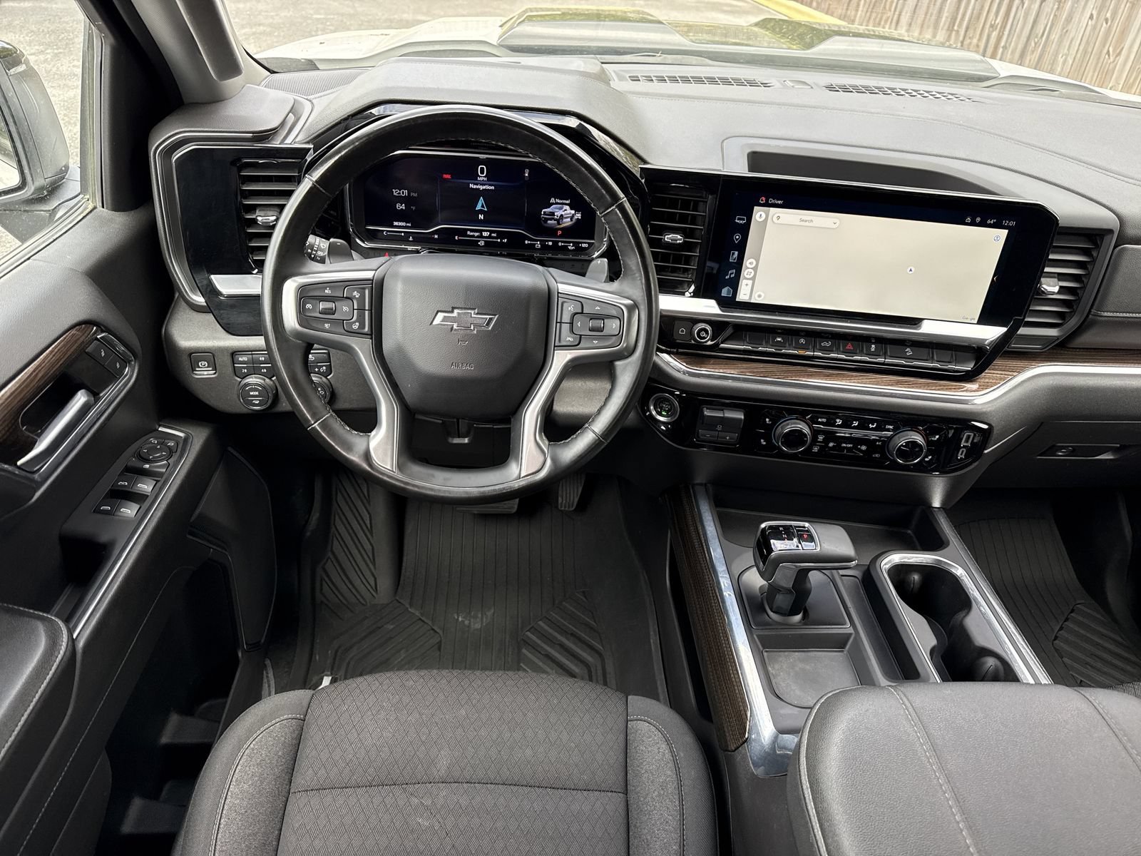 Used 2024 Chevrolet Silverado 1500 LT Trail Boss w/ Protection Package AWD/4WD image 12