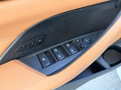 Used 2023 BMW 430i Convertible w/ Premium Package image 7