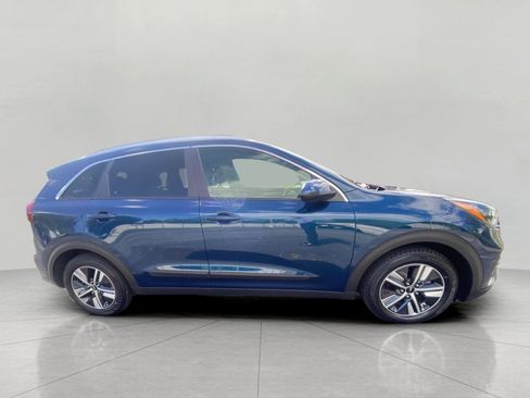 Used 2022 Kia Niro LXS FWD image 9