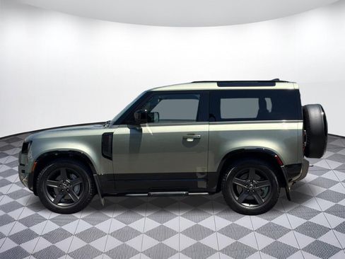 Used 2025 Land Rover Defender 90 X-Dynamic SE AWD/4WD image 2