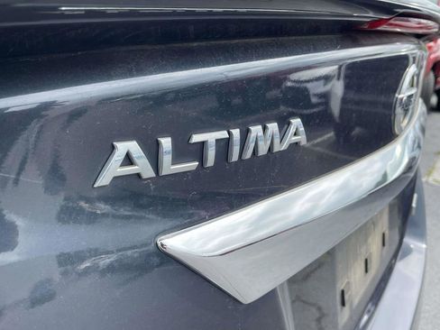 Used 2015 Nissan Altima 2.5 S w/ Special Edition Package FWD image 31