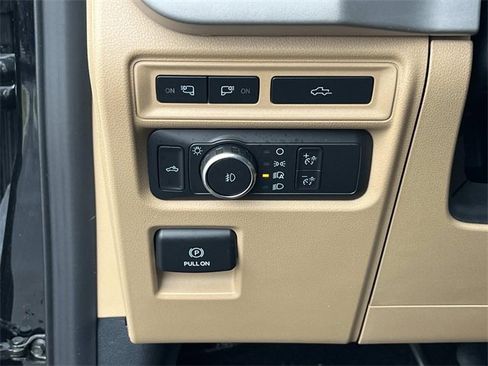 Used 2022 Ford F150 XLT w/ Equipment Group 302A High image 27