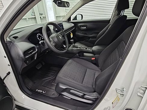 New 2026 Honda HR-V LX image 10