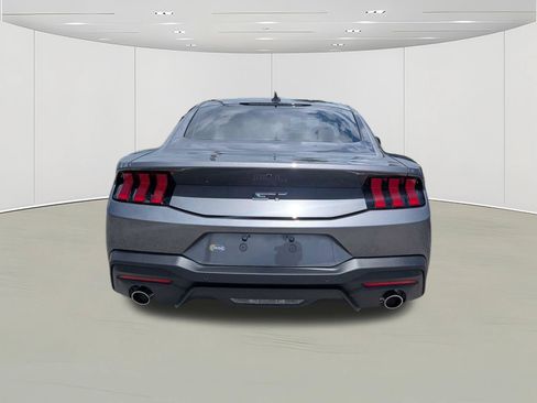 Certified 2026 Ford Mustang GT RWD image 4