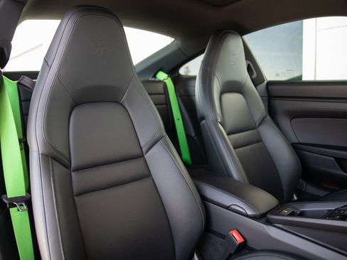 Certified 2022 Porsche 911 Carrera 4 GTS AWD/4WD image 24