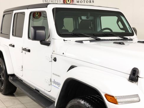 Used 2023 Jeep Wrangler Unlimited Sahara w/ Dual Top Group image 32