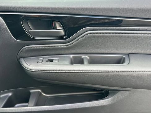 New 2026 Honda Odyssey Touring image 21