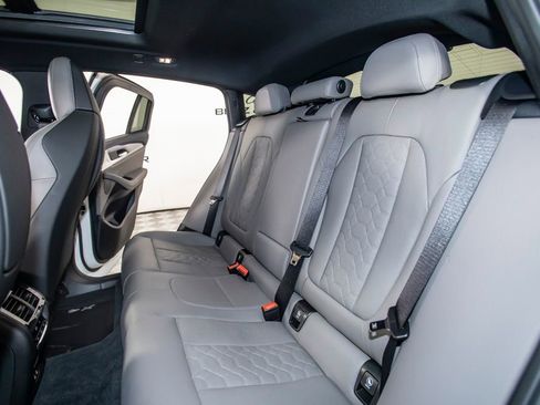 Used 2025 BMW X4 M w/ Executive Package image 19