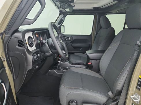 New 2026 Jeep Gladiator Sport image 19