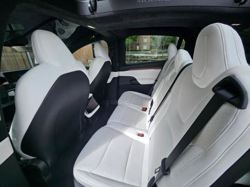 Used 2024 Tesla Model X AWD/4WD image 64
