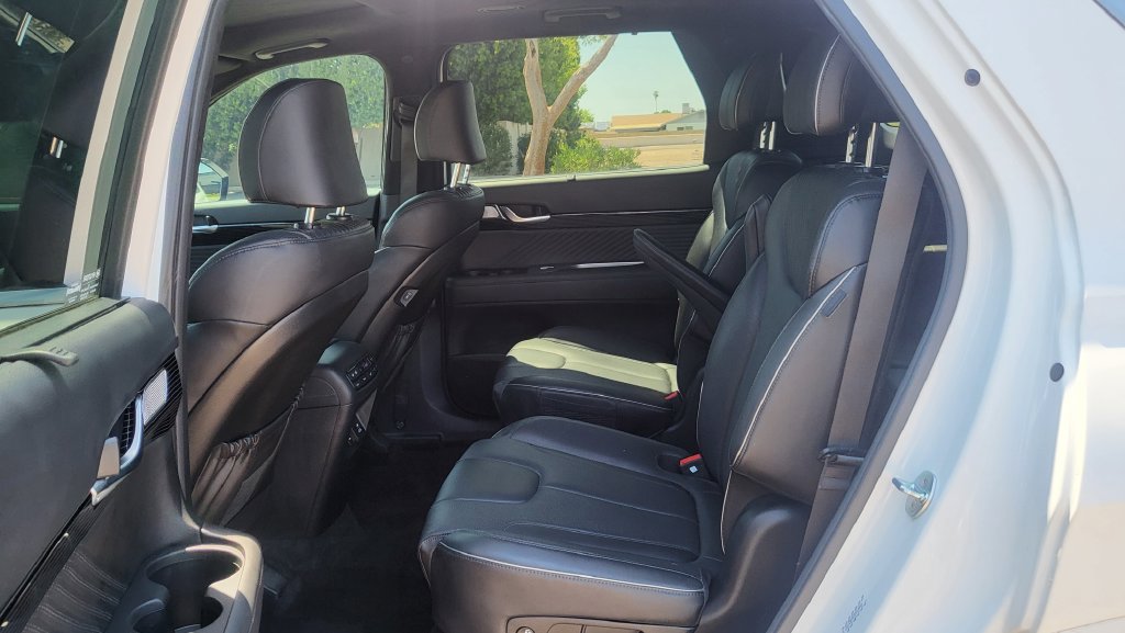Used 2025 Hyundai Palisade Calligraphy FWD image 28