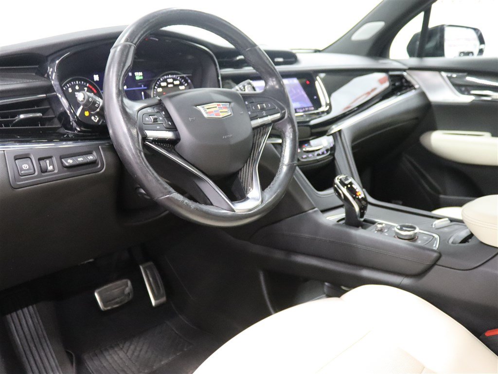 Used 2021 Cadillac XT6 Sport AWD/4WD image 21