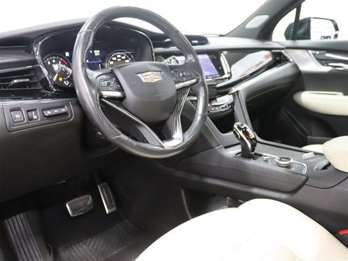Used 2021 Cadillac XT6 Sport AWD/4WD image 21