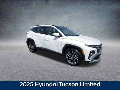 New 2025 Hyundai Tucson Limited image 2