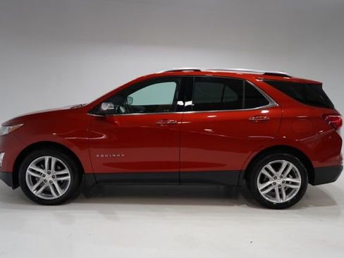 Used 2020 Chevrolet Equinox Premier image 6