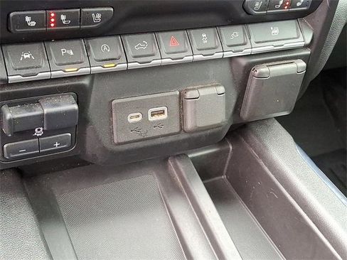 Used 2021 Chevrolet Silverado 1500 LTZ w/ Technology Package image 12